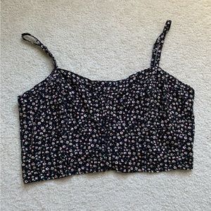 Aeropostale cropped shirt